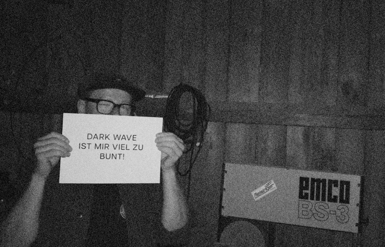 Fluxus Dave, sein Bruder Simon & der Nachbar Wolfgang Lehmann + DJ TOP_S (A)